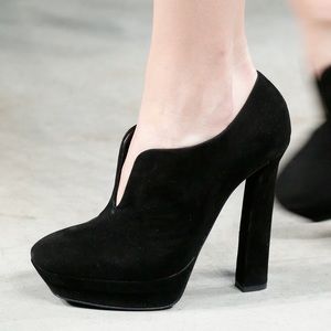 Bottega Veneta Black Split Front Suede Platform Ankle Booties Size 6